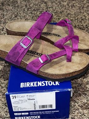 Birkenstock New Mayari Festival Fuchsia Oiled Leather Regular Size 8 Women’s